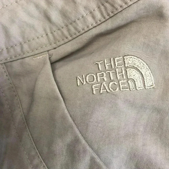 THE NORTH FACE Khaki Paramount Propel Capri Cargo Pants - Picture 4 of 9